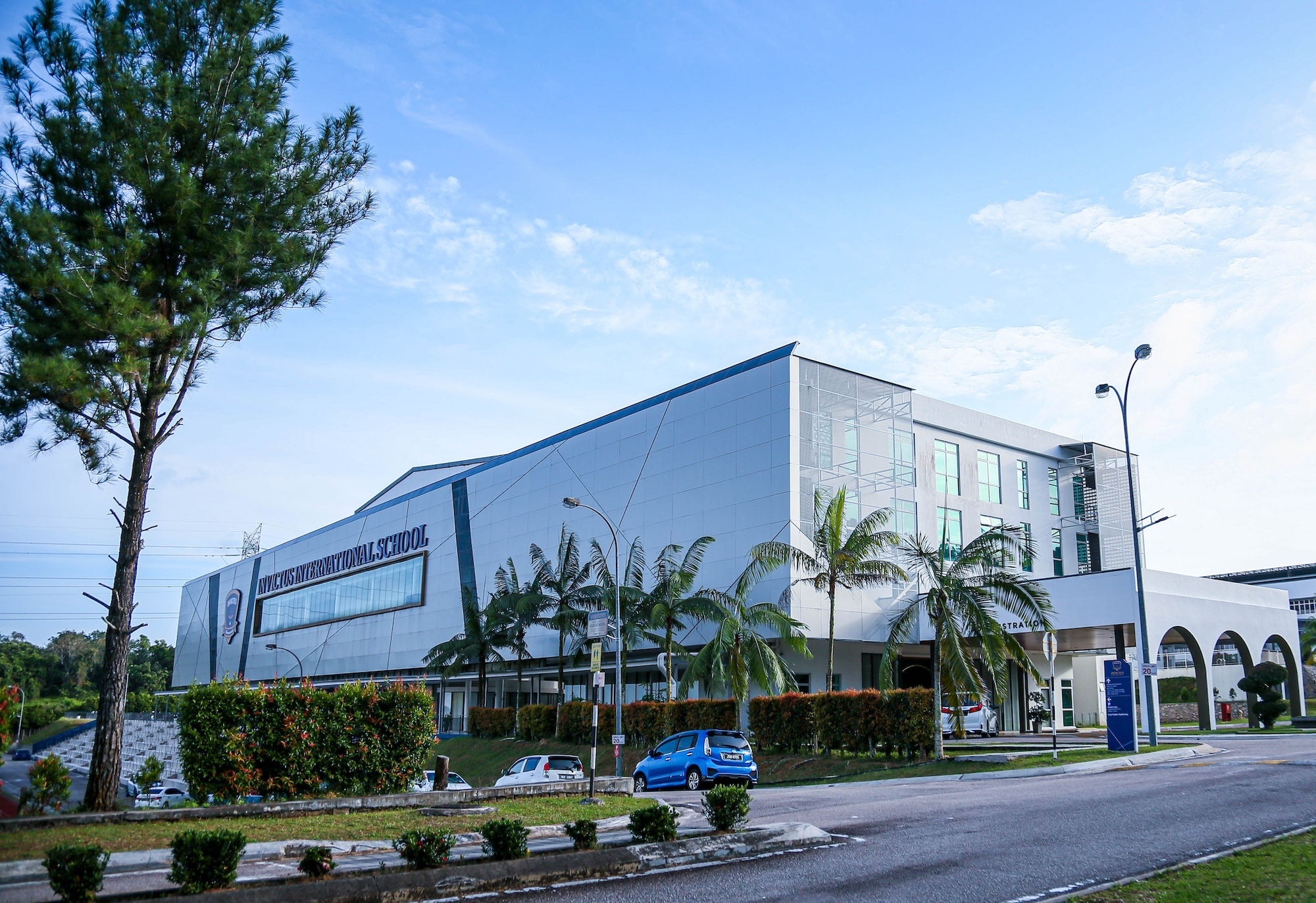 admin_building-2.jpg